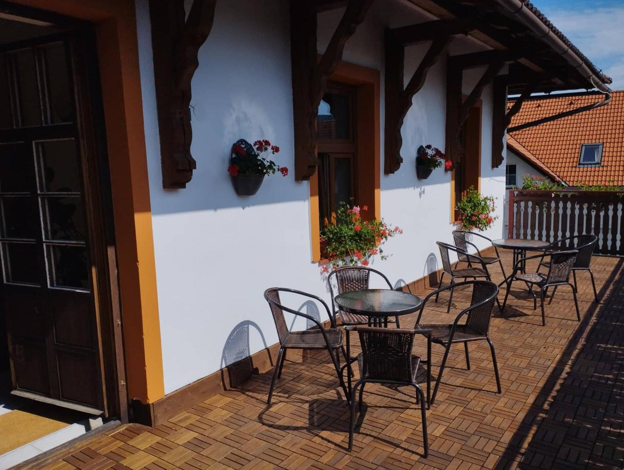 Penzion Restaurace U Helferu Libuň Dış mekan fotoğraf