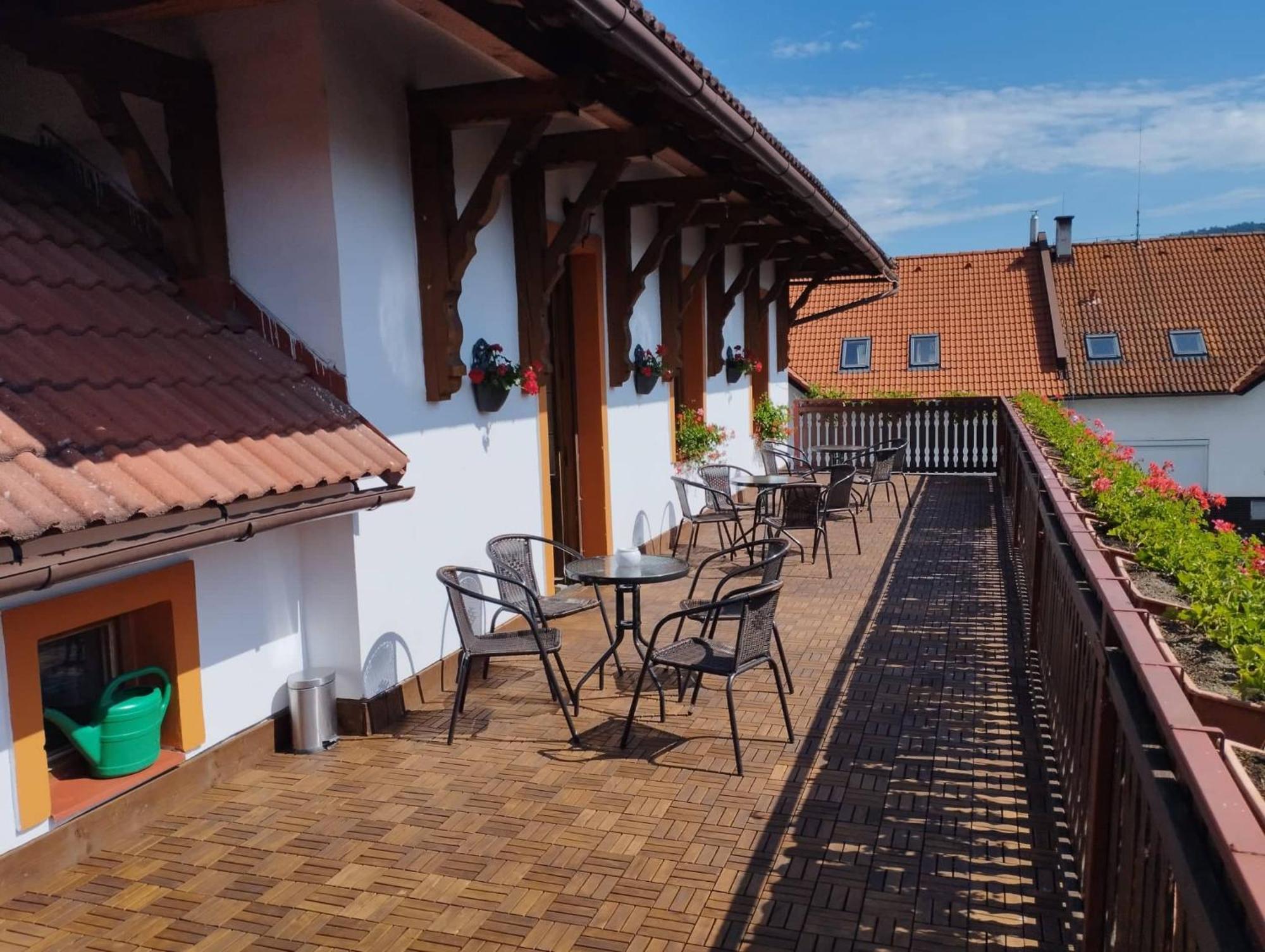 Penzion Restaurace U Helferu Libuň Dış mekan fotoğraf