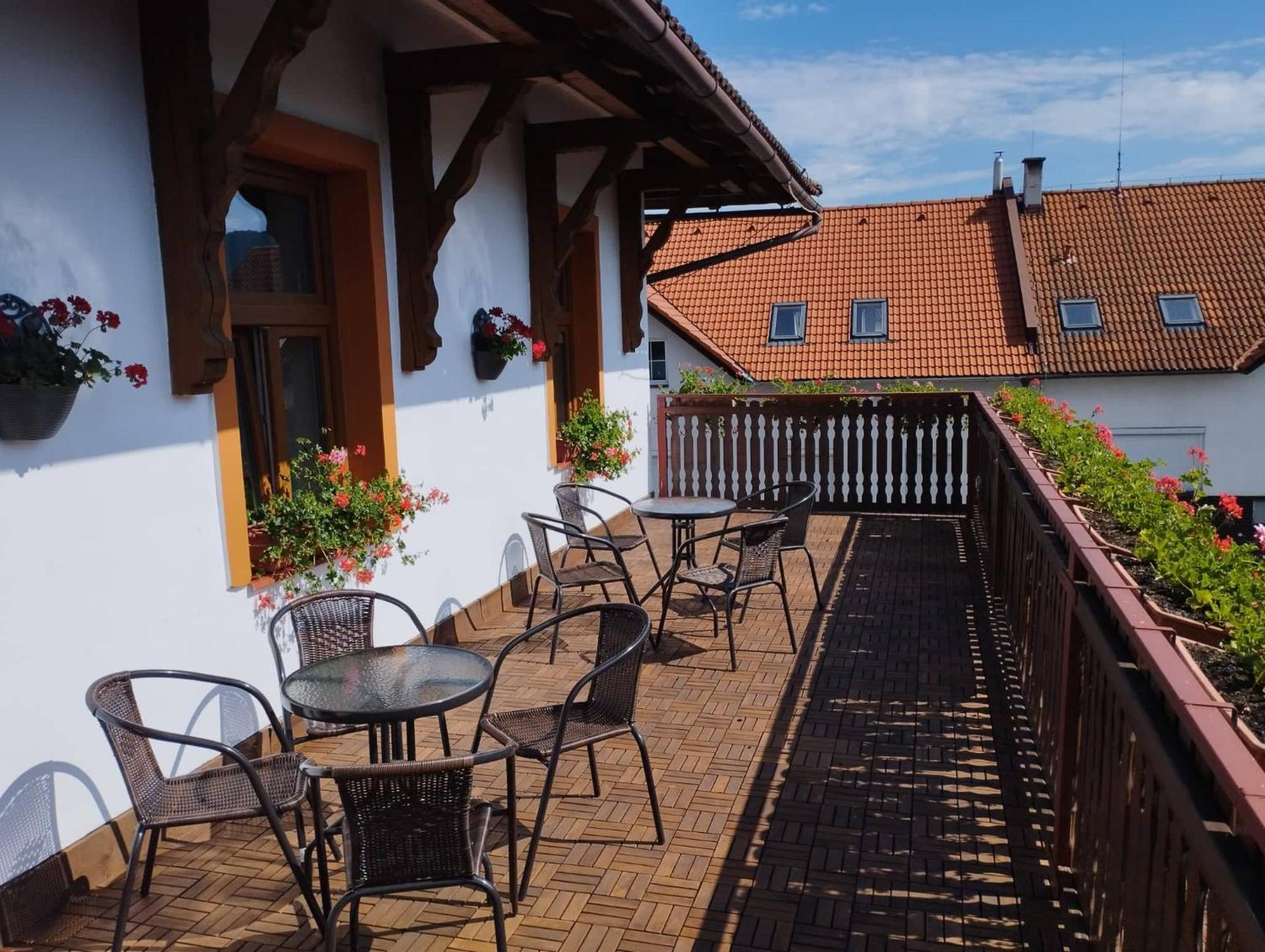 Penzion Restaurace U Helferu Libuň Dış mekan fotoğraf
